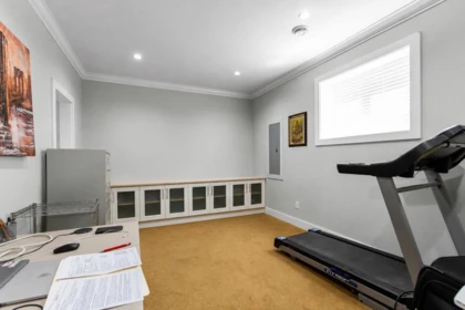 Staircase Photo of 20546 70 Avenue, Langley, BC