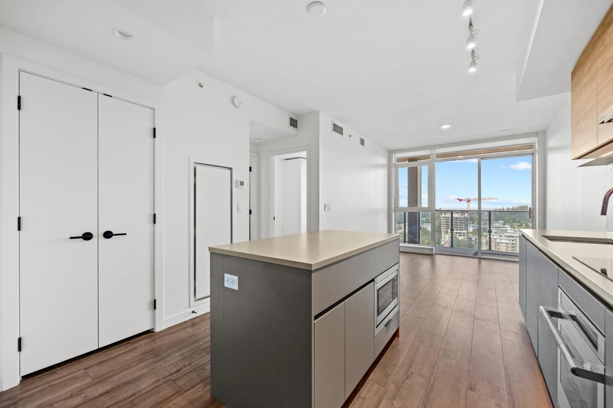 Dining Area Photo of 2011 13428 105 Avenue, Surrey, BC