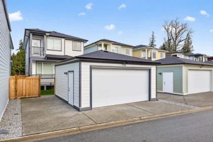 Backyard Photo of 17126 1 Avenue, Surrey, BC