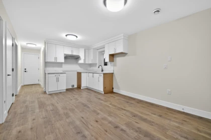 Powder Room Photo of 17126 1 Avenue, Surrey, BC