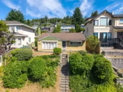 7280 Barnet Road, Burnaby, BC
