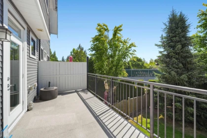 Outdoor Patio Photo of 2 3303 Rosemary Heights Crescent, Surrey, BC