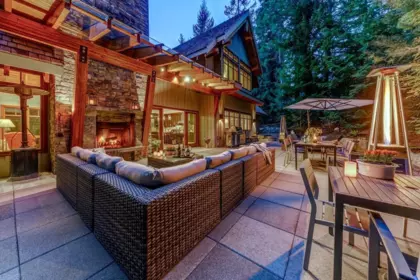 3205 Archibald Way, Whistler, BC, Whistler — Single Family Residence for sale