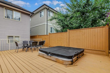 Swimming Pool Photo of 46225 Kermode Crescent, Chilliwack, BC