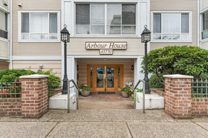 207 45770 Spadina Avenue, Chilliwack, BC, Chilliwack — Apartment/Condo for sale