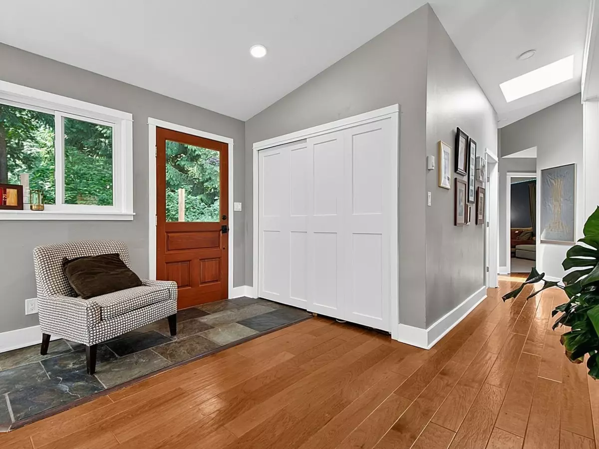 Family Room Photo of 1211 Miller Road, Bowen Island, BC