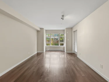 Kitchen Island Photo of 209 7337 Macpherson Avenue, Burnaby, BC