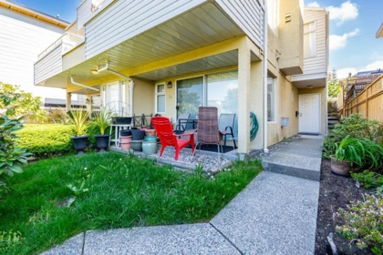 238 W 4th Street, North Vancouver, BC, North Vancouver — Triplex for sale