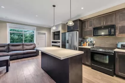 20 7090 180 Street, Surrey, BC, Surrey — Townhouse for sale