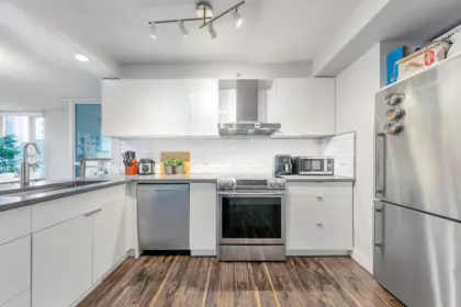 Pantry Photo of 1003 1188 Richards Street, Vancouver, BC