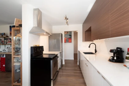 Kitchen Island Photo of 405 8775 Cartier Street, Vancouver, BC