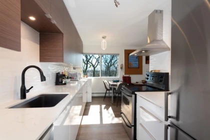 Kitchen Photo of 405 8775 Cartier Street, Vancouver, BC