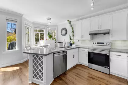 18 7500 Cumberland Street, Burnaby, BC, Burnaby — Townhouse for sale