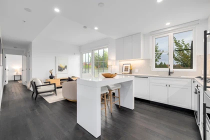 Kitchen Photo of 404 2096 W 47th Avenue, Vancouver, BC