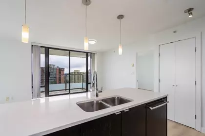 Primary Bathroom Photo of 1805 7328 Arcola Street, Burnaby, BC