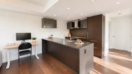 808 1561 W 57th Avenue, Vancouver, BC, Vancouver — Apartment/Condo for sale
