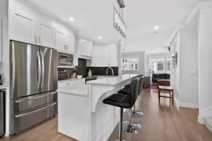 Kitchen Island Photo of 1 7198 179 Street, Surrey, BC
