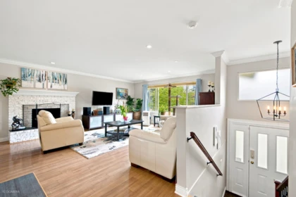 15467 Poplar Drive, Surrey, BC, Surrey — Single Family Residence for sale