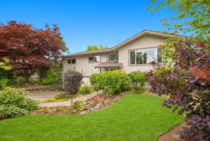 15467 Poplar Drive, Surrey, BC, Surrey — Single Family Residence for sale