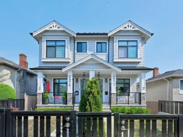 2977 E 42nd Avenue, Vancouver, BC, Vancouver — Half Duplex for sale