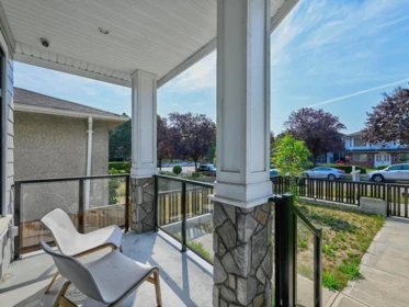 2977 E 42nd Avenue, Vancouver, BC, Vancouver — Half Duplex for sale