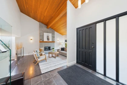 Family Room Photo of 2023 Hill Drive, North Vancouver, BC