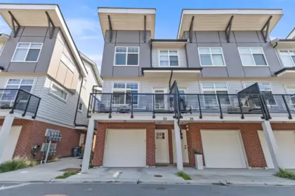 19 22334 48 Avenue, Langley, BC, Langley — Townhouse for sale