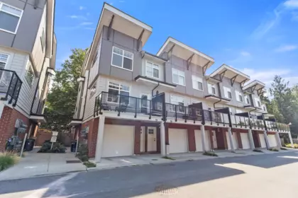 19 22334 48 Avenue, Langley, BC, Langley — Townhouse for sale
