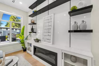 Pantry Photo of 1 281 E 48th Avenue, Vancouver, BC