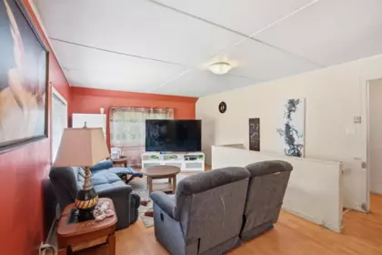 Primary Bedroom Photo of 5689 Porpoise Bay Road, Sechelt, BC