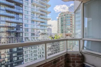 Primary Bedroom Photo of 903 1330 Hornby Street, Vancouver, BC