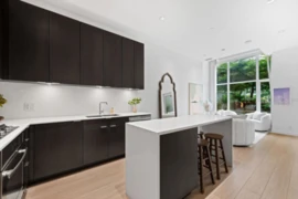 141 E 1st Avenue, Vancouver, BC