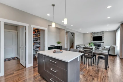 Kitchen Island Photo of 6185 Rexford Drive, Chilliwack, BC