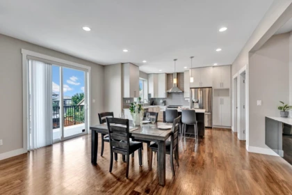 Kitchen Photo of 6185 Rexford Drive, Chilliwack, BC