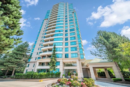 803 6611 Southoaks Crescent, Burnaby, BC, Burnaby — Apartment/Condo for sale