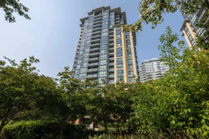 404 13380 108th Avenue, Surrey, BC, Surrey — Apartment/Condo for sale