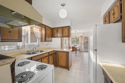 4741 Union Street, Burnaby, BC, Burnaby — Single Family Residence for sale