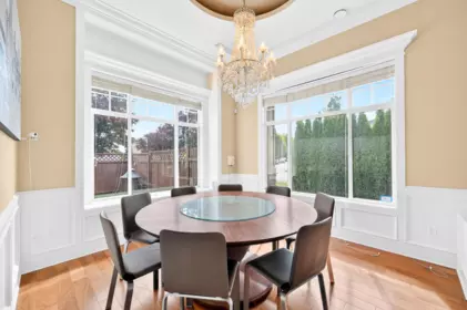 Breakfast Nook Photo of 9491 Glenbrook Drive, Richmond, BC