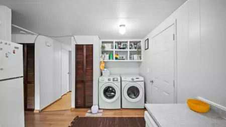 Walk-In Closet Photo of 240 Campbell Street, Vancouver, BC