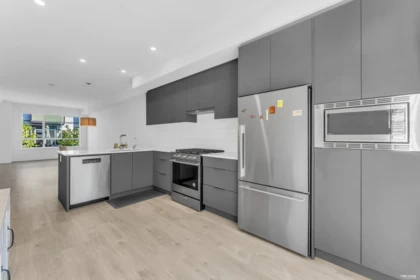 Pantry Photo of 34 4292 Wolf Way, Tsawwassen, BC