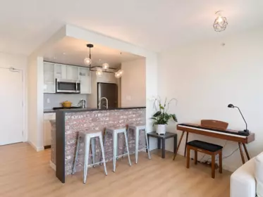 Guest Bathroom Photo of 801 980 Cooperage Way, Vancouver, BC