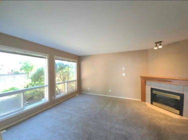 Kitchen Photo of 106 46451 Maple Avenue, Chilliwack, BC