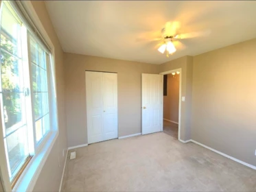 Primary Bedroom Photo of 106 46451 Maple Avenue, Chilliwack, BC