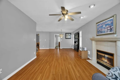 Breakfast Nook Photo of 14332 68 Avenue, Surrey, BC