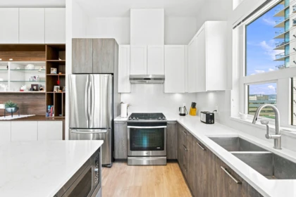 606 123 W 1st Street, North Vancouver, BC, North Vancouver — Apartment/Condo for sale