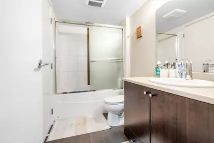 Primary Bathroom Photo of 310 13740 75a Avenue, Surrey, BC