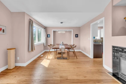 Breakfast Nook Photo of 3017 Maplewood Court, Coquitlam, BC