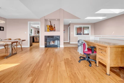 Primary Bedroom Photo of 3017 Maplewood Court, Coquitlam, BC