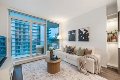 1511 3833 Evergreen Place, Burnaby, BC, Burnaby — Apartment/Condo for sale