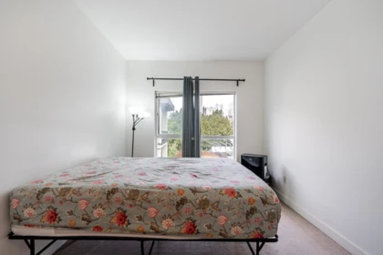 Powder Room Photo of 410 9655 King George Boulevard, Surrey, BC